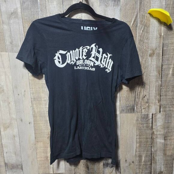Coyote Ugly Saloon Black Angel Wing Graphic Tee - Picture 1 of 6